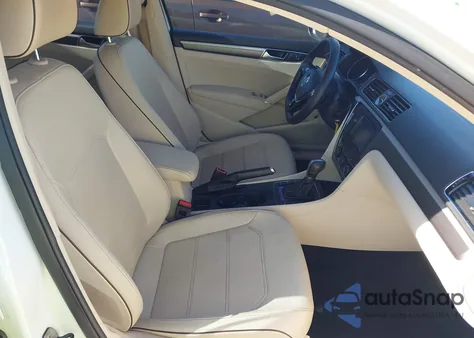 2017 Volkswagen Passat 1.8T R-Line from USA, damaged, VIN 1VWDT7A3XHC054164